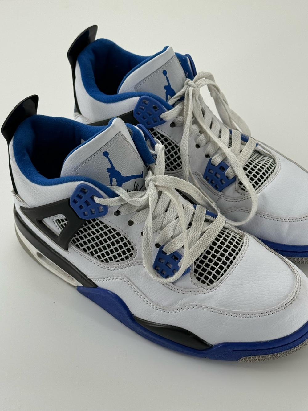 Air Jordan 4 Retro "Motorsports" (2017) in a Men's US Size 8